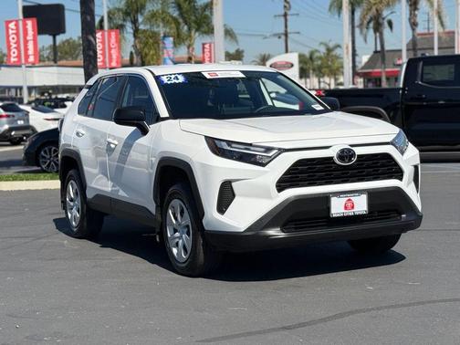 2024 Toyota RAV4 LE
