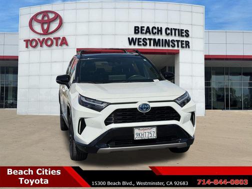2024 Toyota RAV4 Hybrid SE