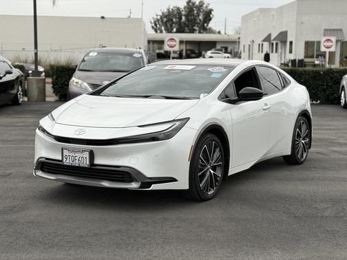 2025 Toyota Prius Limited