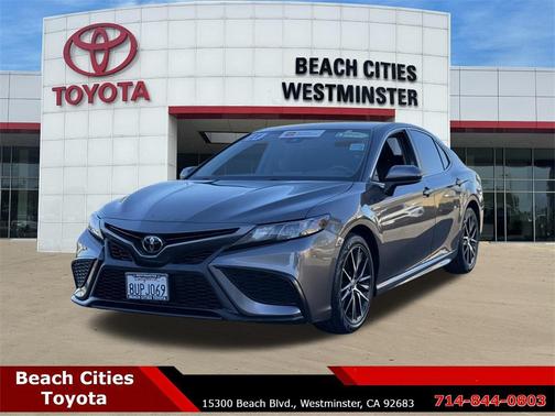 2021 Toyota Camry SE