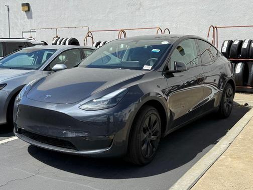 Stealth Gray 2025 Tesla Model Y Long Range Dual Motor Rear-Wheel Drive