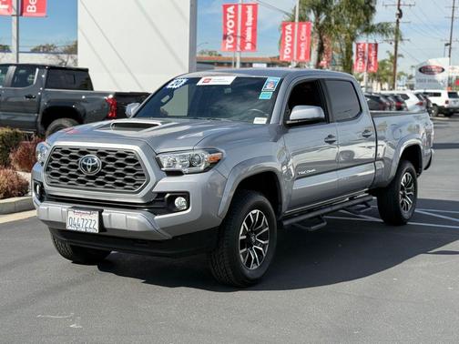 2020 Toyota Tacoma TRD Sport