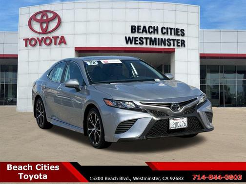 2020 Toyota Camry SE