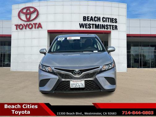2020 Toyota Camry SE