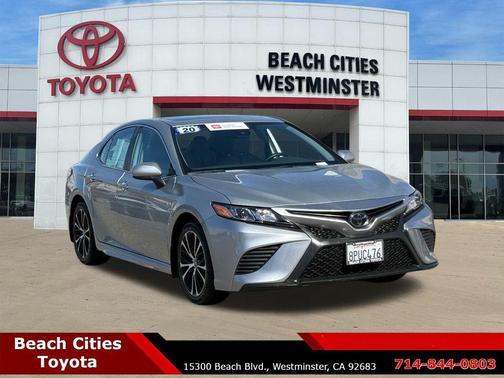 2020 Toyota Camry SE