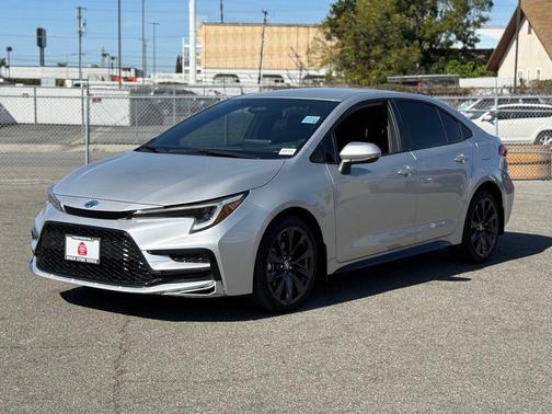 2024 Toyota Corolla Hybrid SE