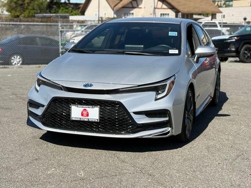 2024 Toyota Corolla Hybrid SE