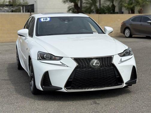 Ultra White 2018 Lexus IS 300 Base