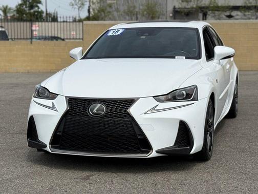 Ultra White 2018 Lexus IS 300 Base