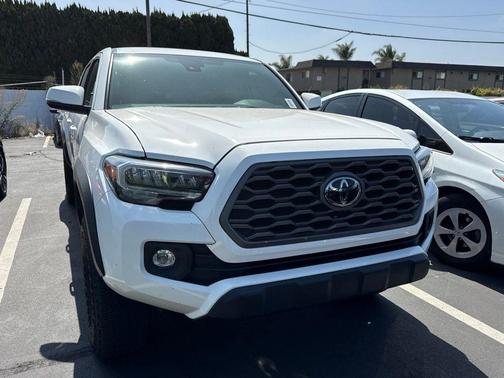 Ice Cap 2023 Toyota Tacoma TRD Sport