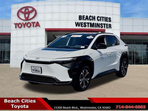 Wind Chill Pearl 2024 Toyota bZ4X XLE