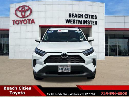 Ice Cap 2025 Toyota RAV4 Hybrid XLE
