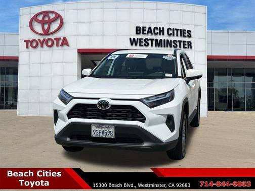 Ice Cap 2025 Toyota RAV4 Hybrid XLE