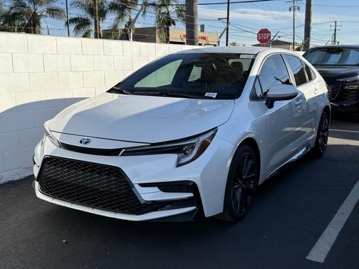 2024 Toyota Corolla Hybrid SE