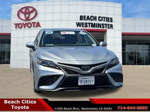 Celestial Silver Metallic 2023 Toyota Camry SE