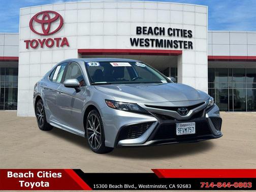 Celestial Silver Metallic 2023 Toyota Camry SE