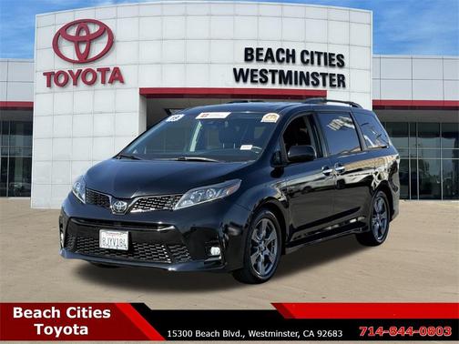 2019 Toyota Sienna SE