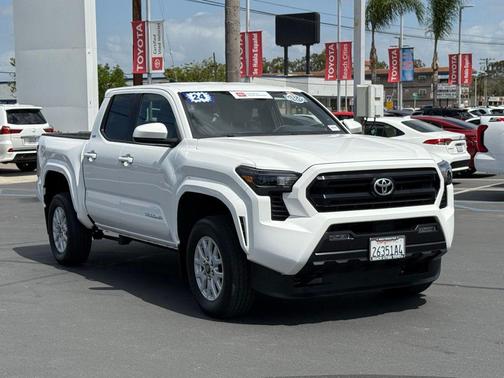 Ice Cap 2024 Toyota Tacoma SR5