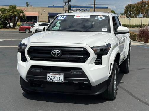 Ice Cap 2024 Toyota Tacoma SR5