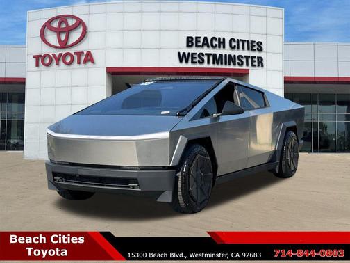 Stainless Steel 2024 Tesla Cybertruck Cyberbeast