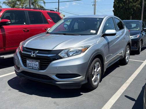 W 2018 Honda HR-V LX