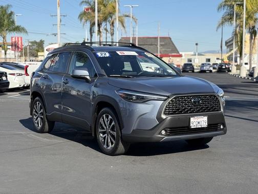 2022 Toyota Corolla Cross XLE