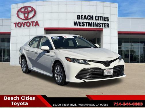 2019 Toyota Camry LE