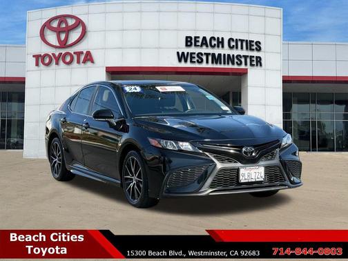 2024 Toyota Camry SE