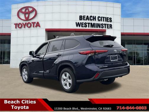 2022 Toyota Highlander L