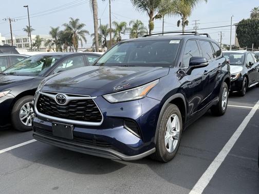 2022 Toyota Highlander L