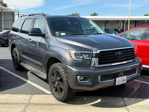 2020 Toyota Sequoia SR5