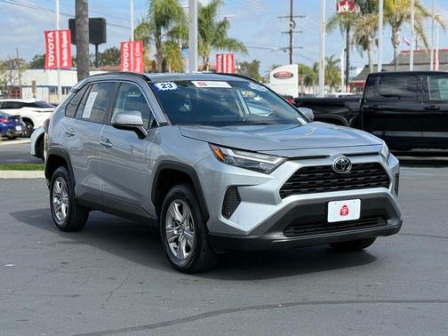 2023 Toyota RAV4 XLE