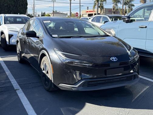 2024 Toyota Prius LE