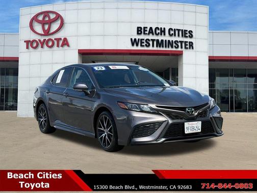 Predawn Gray Mica 2023 Toyota Camry SE