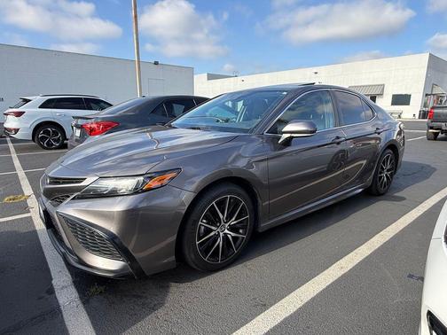 Predawn Gray Mica 2023 Toyota Camry SE