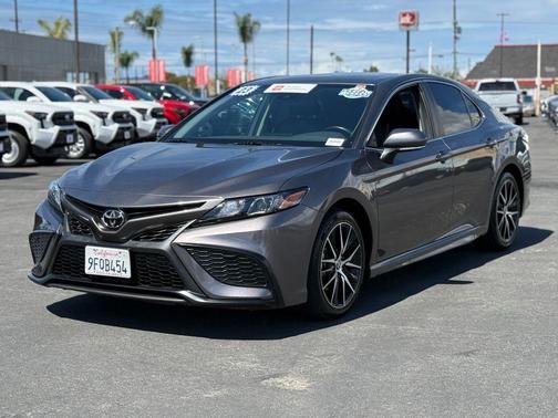 Predawn Gray Mica 2023 Toyota Camry SE