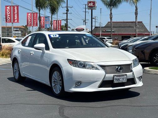Starfire Pearl 2014 Lexus ES 350 Base