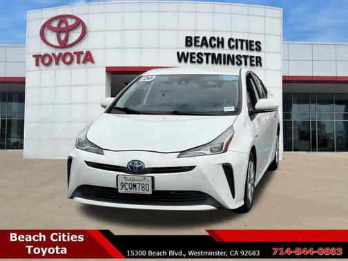 Super White 2020 Toyota Prius LE