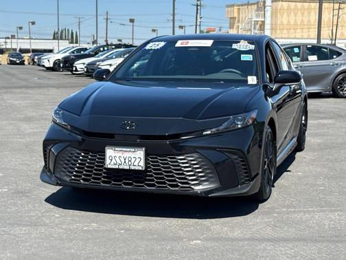 Midnight Black Metallic 2025 Toyota Camry SE