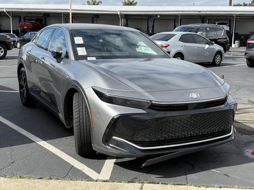 2023 Toyota Crown XLE