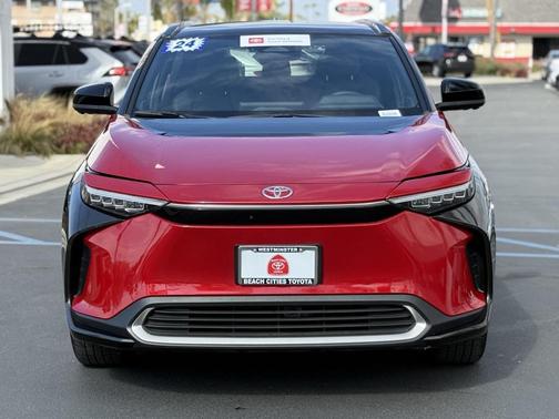 2024 Toyota bZ4X Limited