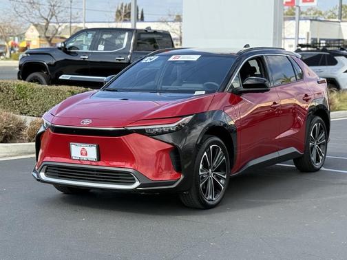 2024 Toyota bZ4X Limited