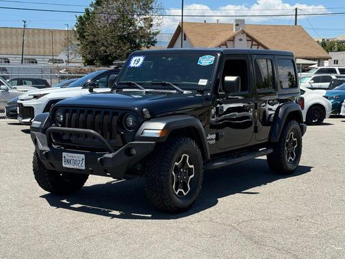 Black Clearcoat 2019 Jeep Wrangler Unlimited Sport