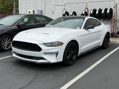 Oxford White 2021 Ford Mustang EcoBoost
