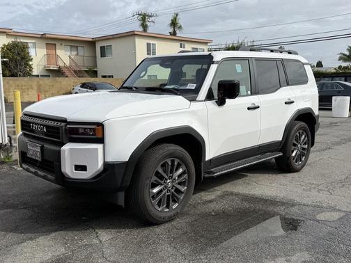 2025 Toyota Land Cruiser Base