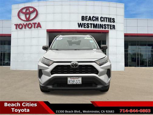 2020 Toyota RAV4 LE