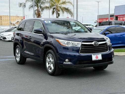 2015 Toyota Highlander Limited