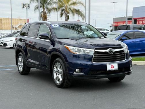 2015 Toyota Highlander Limited