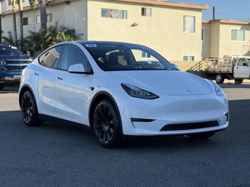 2022 Tesla Model Y Long Range Dual Motor All-Wheel Drive