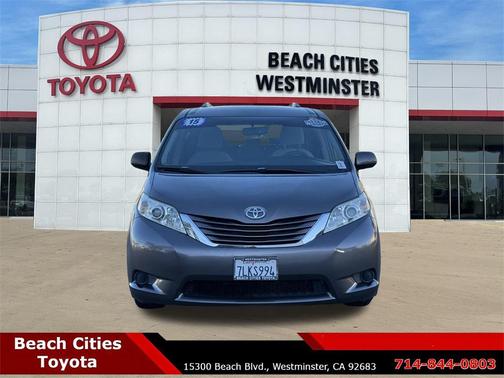 2015 Toyota Sienna LE